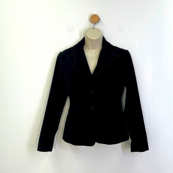 Ann Taylor - Black Velvet 2 Button and 2 Pocket Blazer Size 2 Petite